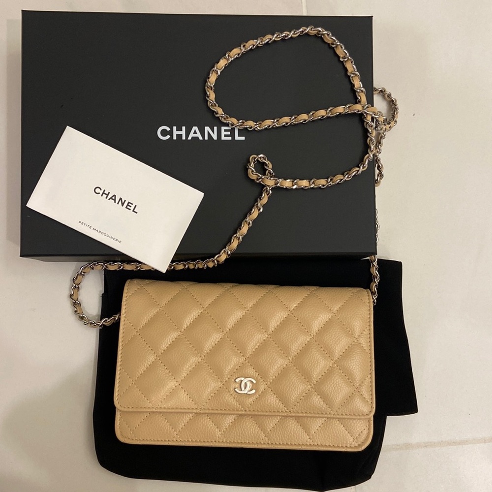 NWT REV beige Chanel mini bag wallet on chain